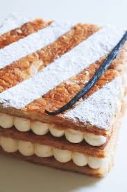 Mille Feuille Vanille Et Caramel Beurre Sale Recette Olivia Patisse Recette Caramel Recette Dessert Gateaux Et Desserts