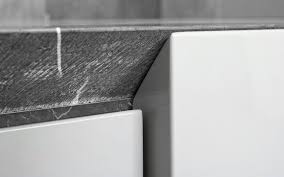 Details Reversed Bevel Coutnertop Detail Meets Mitred Cabinet Doors Photo Credit Minotti Cucin Furniture Details Design Joinery Details Kitchen Interior