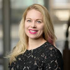 Jennifer Sauter's Instagram, Twitter & Facebook