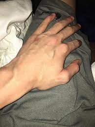 hand fetish — @justinuity