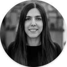 Nicole Nardelli's Instagram, Twitter & Facebook