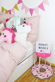 Diy Donut Teppich Selber Machen Einfacher Gunstiger Ikea Hack Ikea Ikea Selber Machen Moderne Esszimmerstuhle