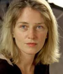 Sarah Blum's Instagram, Twitter & Facebook