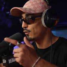 Stream Sho Stopper Ft. Medina