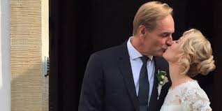 Return of the world soul, wolfgang pauli, c.g. Burkhard Jung Sagt Ja Leipzigs Oberburgermeister Ist Wieder Verheiratet