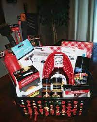 100 Super Cute Diy Christmas Gift Baskets That Anyone Would Love Bbq Gift Basket Homemade Gift Baskets Bbq Gifts