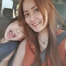 她说model..拍照需要脸臭臭的