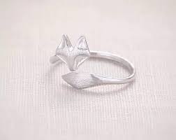 Adorable Silver Fox Ring Adjustable Sly Fox Ring Gold Fox Etsy In 2021 Fox Ring Stone Fox Bride Rings Gold Fox Ring