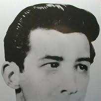 Dee Kirk : écoute gratuite, téléchargement MP3, video-clips, bio, concerts