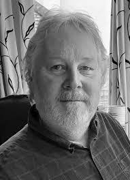 Chris Lloyd's Instagram, Twitter & Facebook