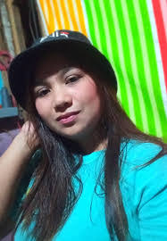 Lea Zamora's Instagram, Twitter & Facebook