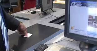 A Self Checkout Machine At Queens Library Making Checking Out And Reading Books Even Easier Books To Read Library Computer