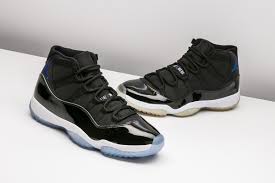 For more information on the kicks that's dropping this weekend, be sure to check out our air jordan 11 space jam launch page for all the latest info, images, videos and links to buy on saturday. Air Jordan 11 Space Jam 2009 Vs 2016 Stadium Goods