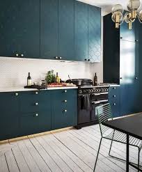 Cuisine Bleu Canard Les Plus Beaux Modeles De Cuisine Cuisine Bleu Canard Placard Cuisine Peinture Meuble Cuisine