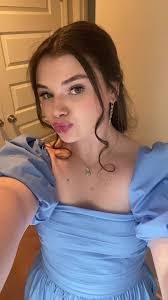 Emily Tompkins's Instagram, Twitter & Facebook