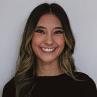 Sarah Elardo's Instagram, Twitter & Facebook