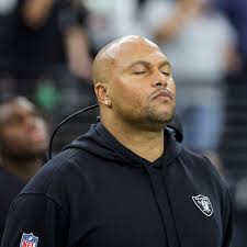 Charles Nash (@DBCoachNash)