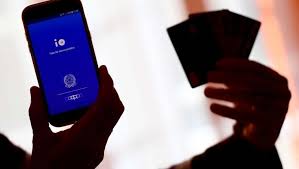 Come riceverlo sulle app immuni o io. I Nodi Aperti Del Green Pass Immuni E I Minorenni Italian Tech