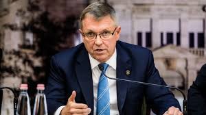 Az mnb elnökétől rég hallhattunk ennyire inflációs fókuszú kulcsmondatot, az utóbbi időben inkább a növekedés támogatása volt a fő szempont. Megszolalt Matolcsy Gyorgy Kotelezo Merlegre Tenni A Magyar Forint Kivezetesenek Es A Kozos Euro Bevezetesenek Dilemmajat Portfolio Hu