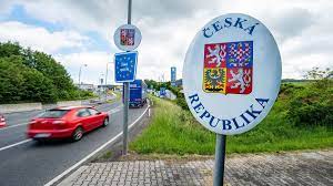 Und das ausgerechnet in einem land. Tschechien Kein Corona Hochinzidenzgebiet Mehr Br24