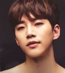 İlk olarak 7 üye ile çıkış yapmasına rağmen, lider jae bum'un gruptan ayrılmasıyla müzik. 360 Junho 2pm Ideas In 2021 Lee Junho Taecyeon Korean Actors