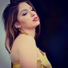 Olivia Peacock (@OliviaPeacockPB)