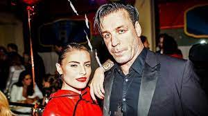 Till lindemann & sophia thomalla bei red. Jetzt Vielleicht Endgultig Trennung Bei Sophia Thomalla Und Till Lindemann Till Lindemann Thomalla Sophia Thomalla Till Lindemann