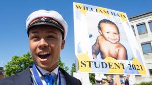 BILDEXTRA: Fångade vi dig på bild eller film under studenten? Kolla här!