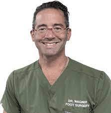 Chris Difoglio's Instagram, Twitter & Facebook