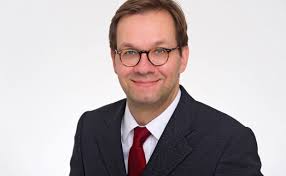 The banking business of the firm covers the areas of investment banking, restructuring, corporate banking, private equity, asset management, and private banking. Edmond De Rothschild Holt Ulrich Wernitz