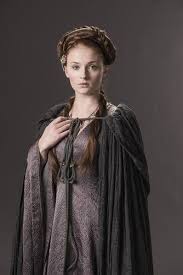 Cada vez hay menos incorporaciones en lo que se refiere al casting de la cuarta temporada de game of thrones, y de hecho se pensaba que ya estaba completamente cerrado. Game Of Thrones Photo Game Of Thrones Season 4 Cast Photo Sansa Stark Game Of Thrones Costumes Sansa