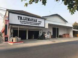 Saat ini salah satu supermarket bahan bangunan terbesar di indonesia bernama mitra 10 sedang sibuk membangun mita 10 solo baru yang bisa jadikan tempat favorit belanja bahan bangunan terlengkap di solo. Tb Lumayan Home Facebook