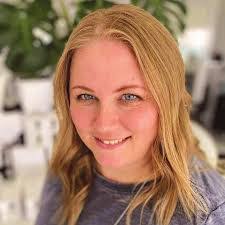 Vicki Ricker's Instagram, Twitter & Facebook