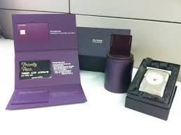 Place your card on the wireless changer. Hyundai Card Premium Yunho8182 Twitter