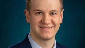 We are proud to announce that Dr. Bryan Edward Kolb will receive an  honorary doctorate during our Fall convocation ceremonies