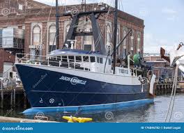 Commercial Fishing Boat Jason & Danielle Taking