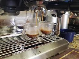 The result is a more even extraction, which produces balanced espresso flavor. The Barista Touch