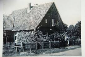 Wohnlage in steinhudedas haus liegt an einem privatweg in 2. Landhaus Immobilien Meerregion