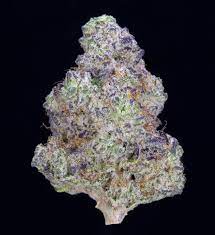 Neta On Twitter New Strain Alert Wedding Pie A Hybrid Cross Of Wedding Cake Grape Pie Featuring A Delicious Vanilla Aroma And Potent Punch With It S Beautiful Color Aroma