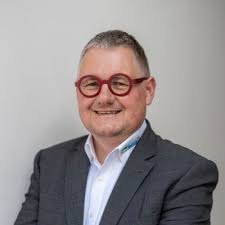 eqv #mercedesbenz #mbvans #swiss #kloten #hirschruckstuhl