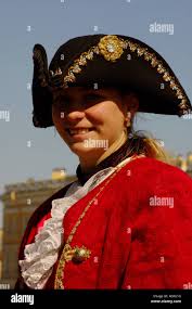 Russian woman in traditional costume immagini e fotografie stock ad alta  risoluzione