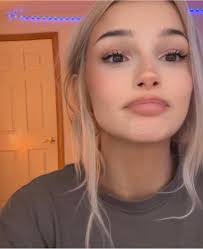 Madison Lo's Instagram, Twitter & Facebook