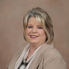 University of Mobile Presents Megginson Awards, Recognizes Faculty and  Staff Service