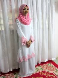 Baju nikah/tunang untuk dijual saiz l. 25 Trend Terbaru Baju Tunang Simple Lamaz Morradean