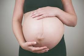 Hvis en gravid kvinne ikke går i arbeid etter uke 42, vil legen indusere det. Gravid Tredje Trimester Oslo Jordmor Og Kvinnesenter