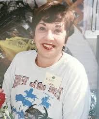 Diane Engelsman's Instagram, Twitter & Facebook