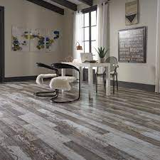 Lumber Liquidators On Instagram Imperfection Is Beauty With Bull Barn Oak A Country Chic Lam Rustic Hardwood Floors Vinyl Plank Flooring Rustic Wood Floors