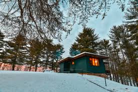 We specialize in luxurious romantic getaways, that offer stunning mountain views and peaceful surroundings. Cabins West Virginia State Parks West Virginia State Parks