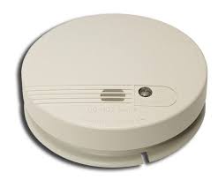 Upon detecting carbon monoxide the alarm will sound and the digital display will show the reading of ppm and 'co' giving clear indication upon alarm. Smoke Alarms Heat And Carbon Monoxide Detectors Electrical Accessories