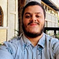 80+ perfiles de «Groß»